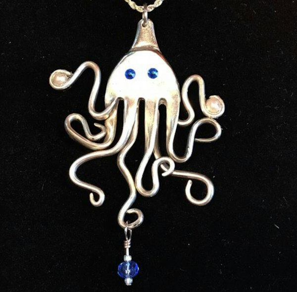 Forktopus Pendant